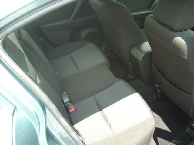 Mazda 3 2011 photo 19