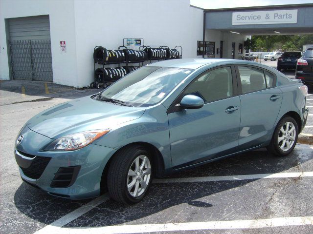 Mazda 3 2011 photo 20