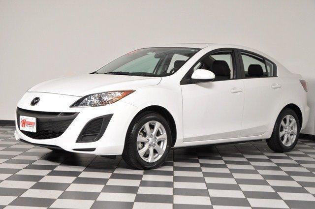 Mazda 3 2011 photo 1