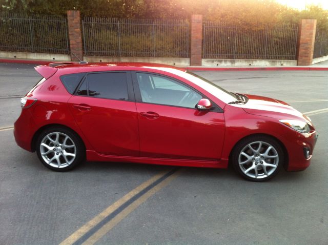 Mazda 3 2011 photo 3