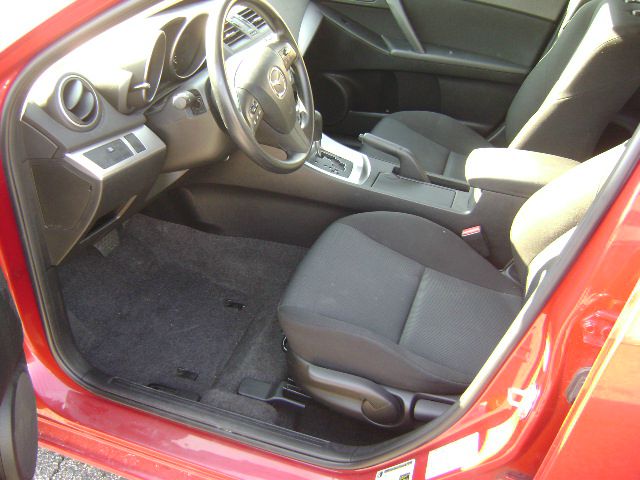 Mazda 3 2011 photo 4