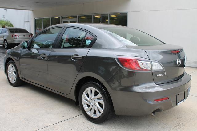 Mazda 3 Leather ROOF Sedan