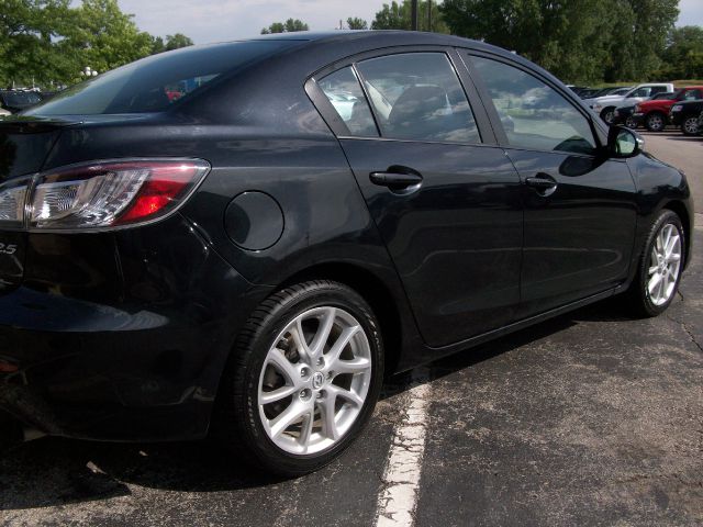 Mazda 3 Supercharged 4x4 SUV Sedan