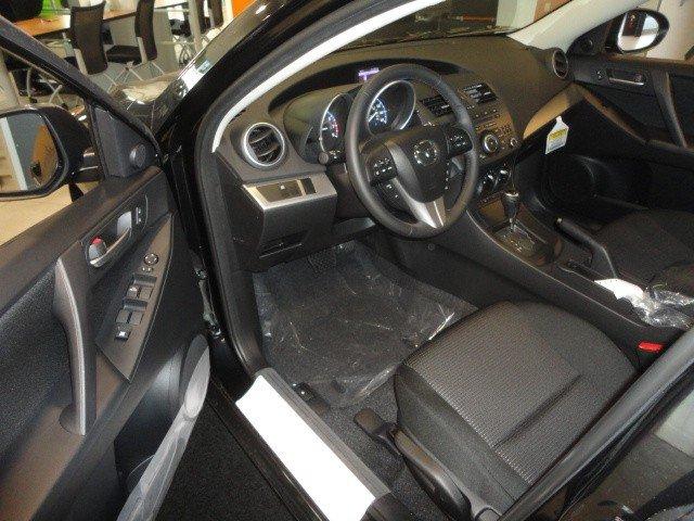 Mazda 3 2012 photo 2