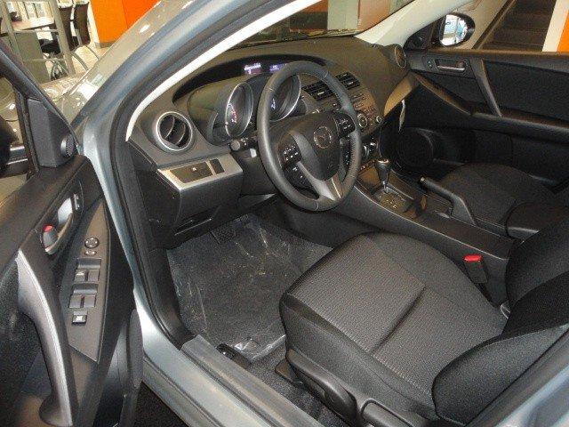 Mazda 3 2012 photo 3