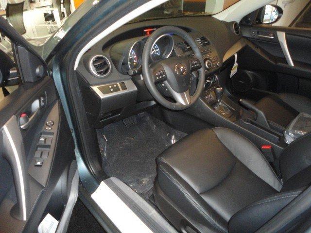 Mazda 3 2012 photo 3