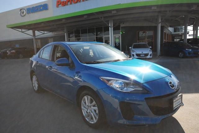 Mazda 3 2012 photo 0