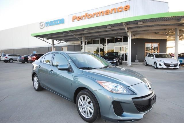 Mazda 3 2012 photo 0