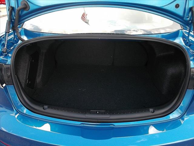 Mazda 3 2012 photo 2