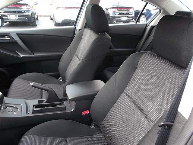 Mazda 3 2012 photo 5