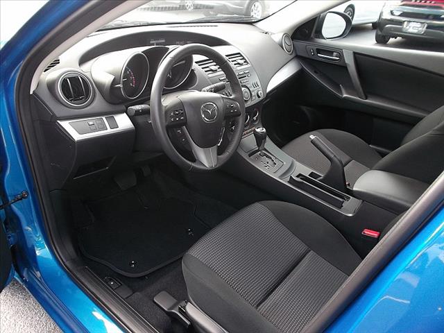 Mazda 3 2012 photo 7