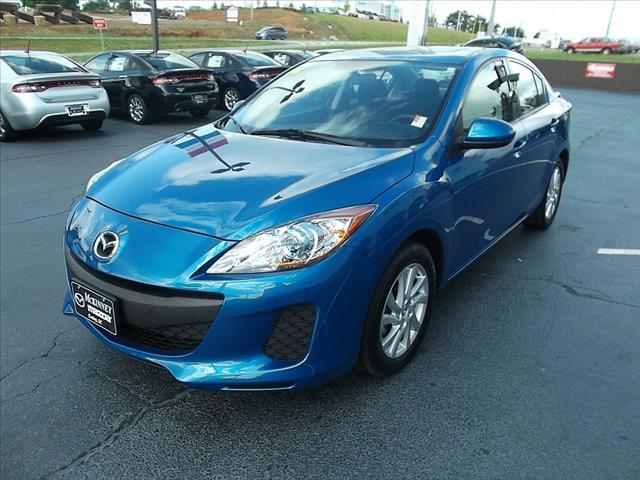 Mazda 3 2012 photo 9