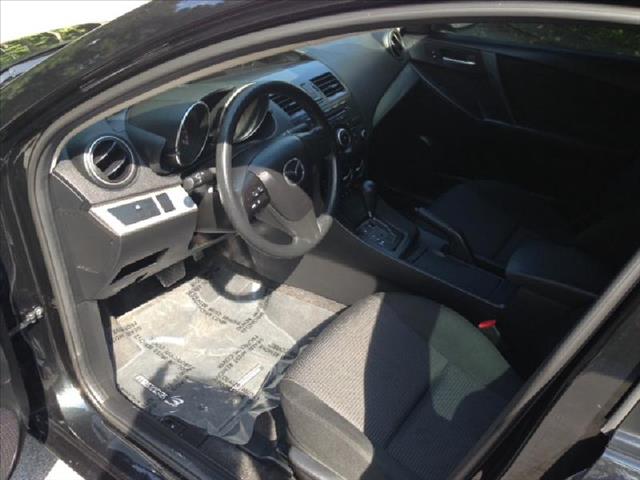 Mazda 3 2012 photo 2