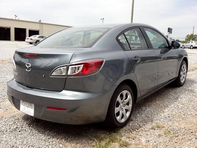 Mazda 3 2012 photo 1