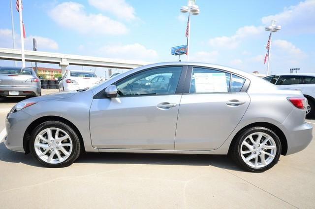 Mazda 3 2012 photo 4