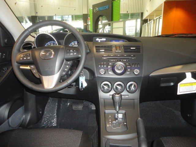 Mazda 3 2012 photo 2