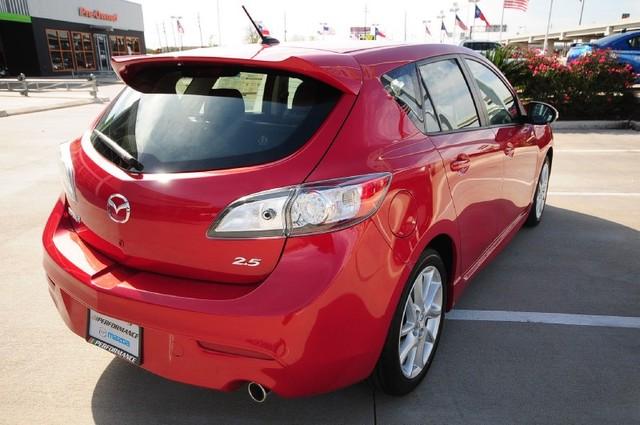 Mazda 3 2012 photo 2