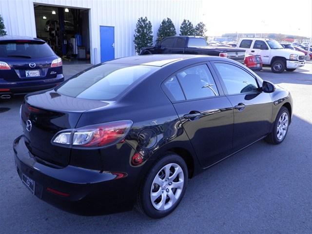 Mazda 3 2012 photo 2