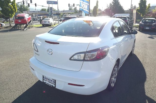 Mazda 3 2012 photo 3