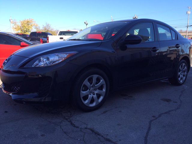 Mazda 3 2013 photo 2