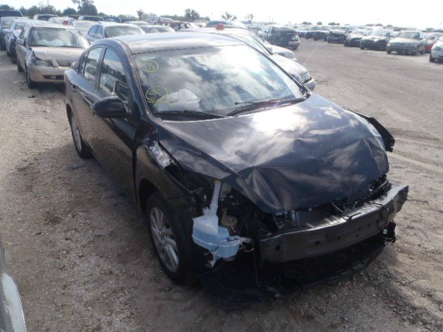 Mazda 3 2013 photo 3