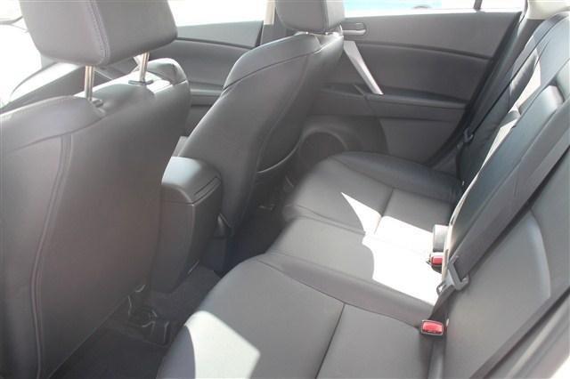 Mazda 3 2013 photo 18