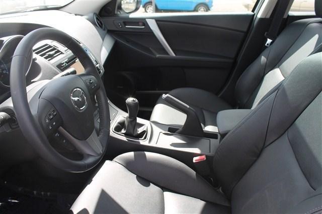 Mazda 3 2013 photo 5