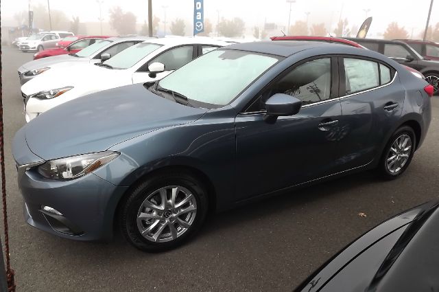 Mazda 3 2014 photo 3