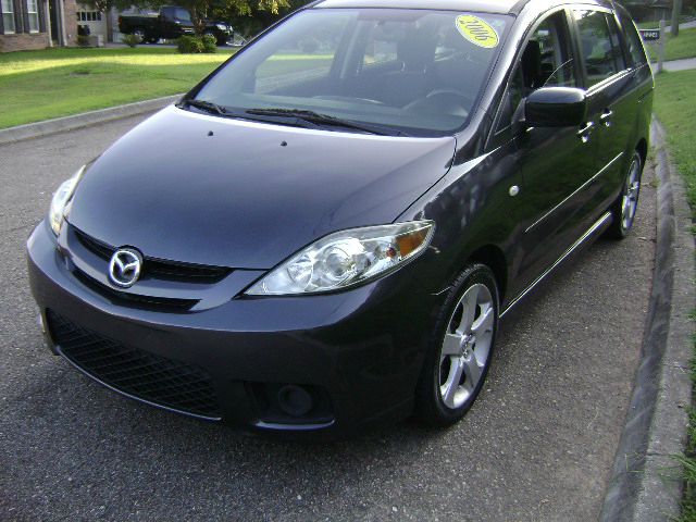 Mazda 5 2006 photo 4