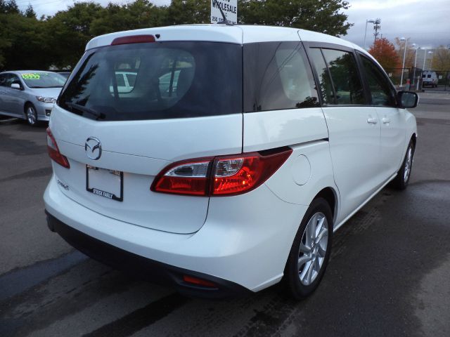 Mazda 5 2012 photo 2