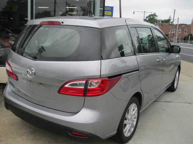 Mazda 5 2012 photo 3