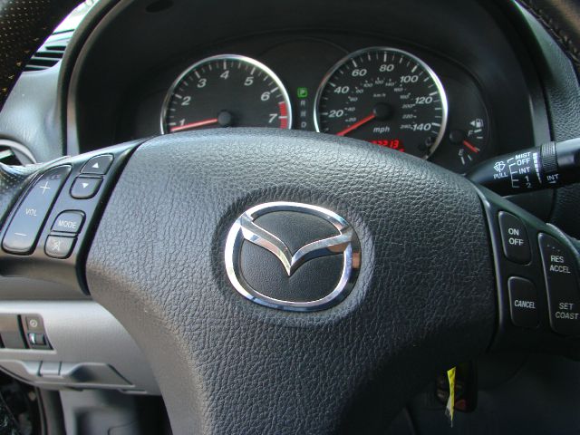 Mazda 6 2003 photo 1