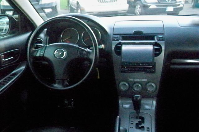 Mazda 6 2004 photo 8