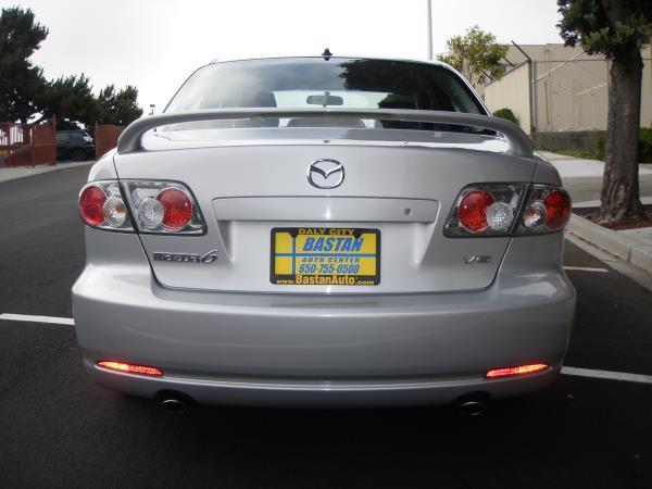 Mazda 6 2006 photo 2