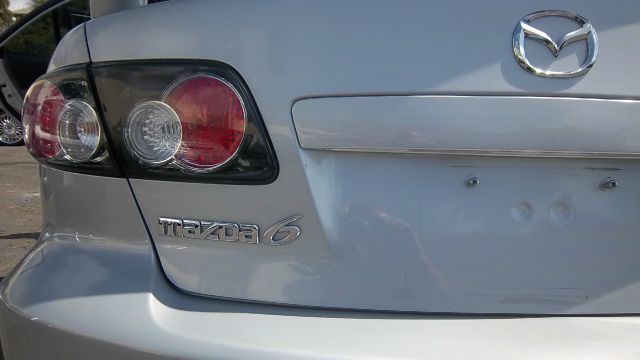 Mazda 6 2006 photo 2