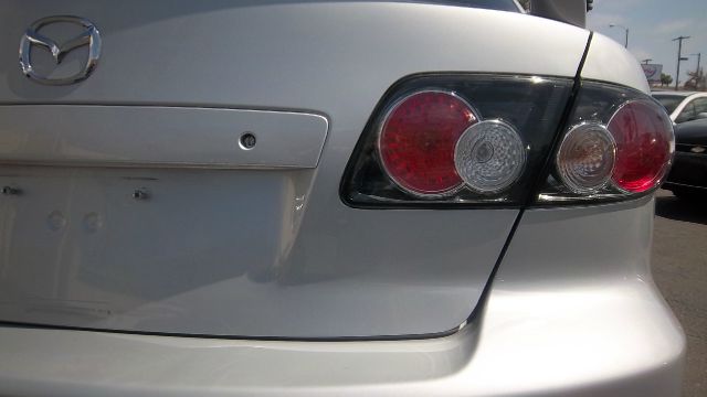 Mazda 6 2006 photo 35