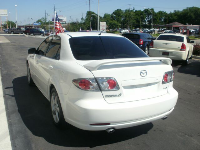 Mazda 6 GL FWD 2.0L I4 Manual Sedan