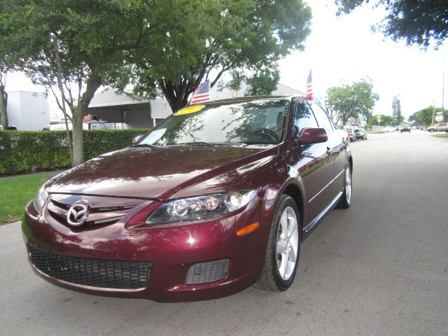 Mazda 6 4dr Sdn 2.4L FWD Sedan