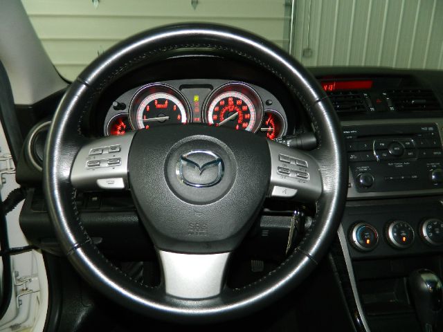 Mazda 6 2010 photo 1