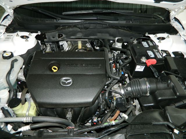 Mazda 6 2010 photo 2