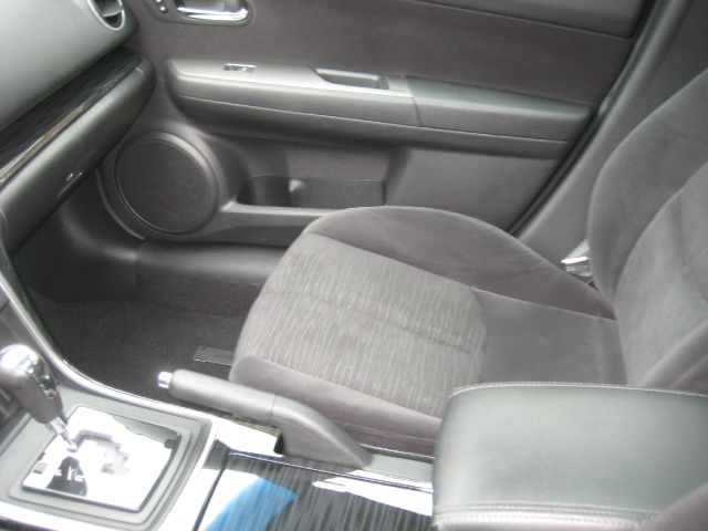 Mazda 6 2010 photo 2