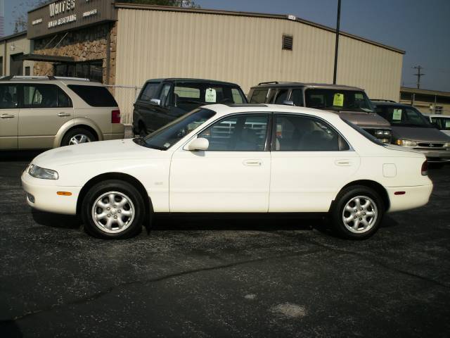 Mazda 626 Open-top Sedan