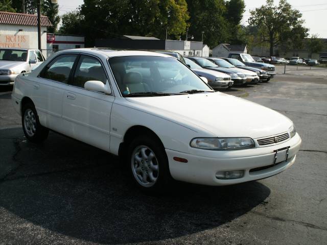 Mazda 626 1995 photo 2