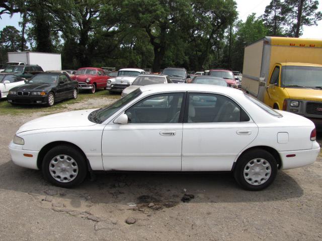 Mazda 626 1997 photo 1