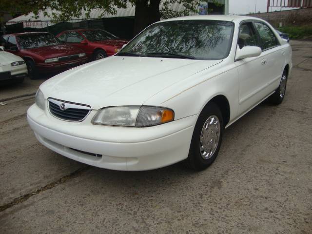 Mazda 626 1999 photo 1