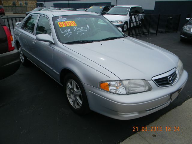 Mazda 626 2000 photo 2