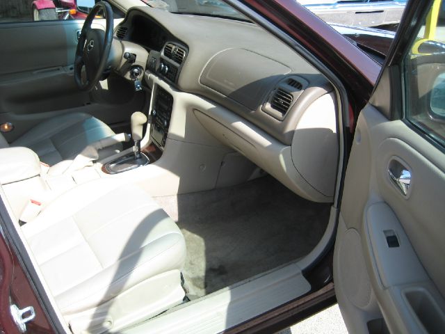 Mazda 626 2000 photo 1