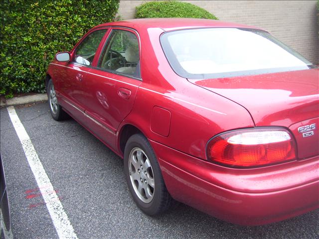 Mazda 626 2000 photo 2