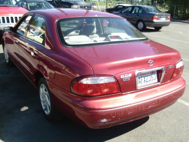 Mazda 626 2000 photo 2