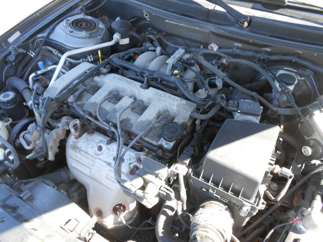 Mazda 626 2001 photo 8